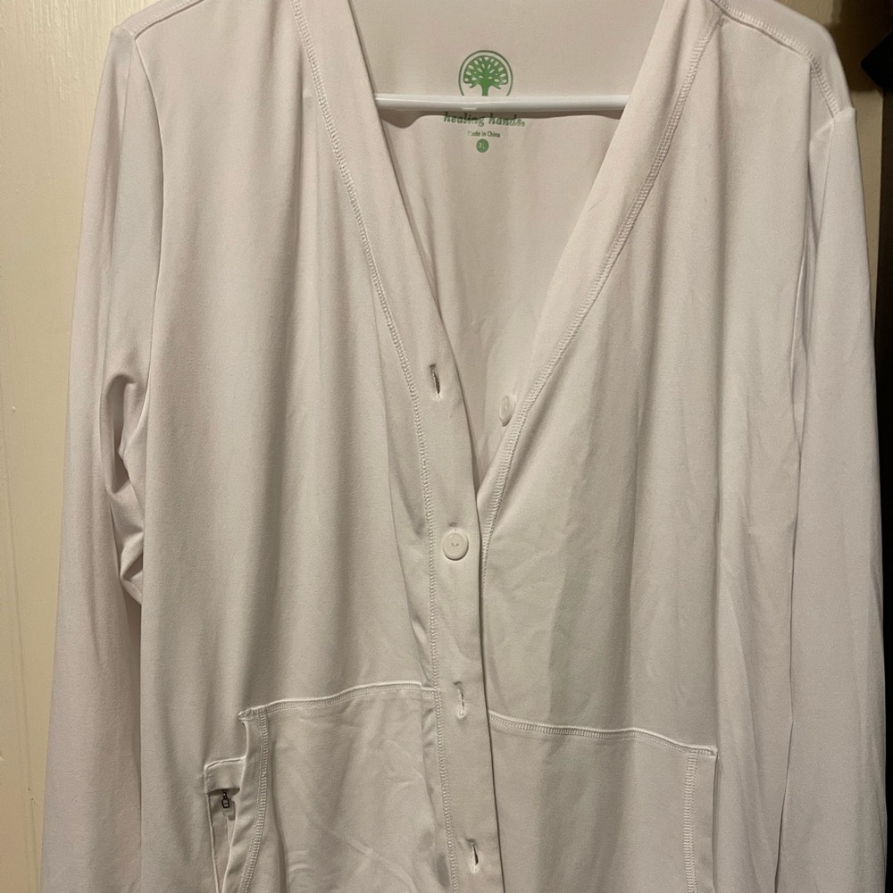 Healing hands scrub jacket XL white